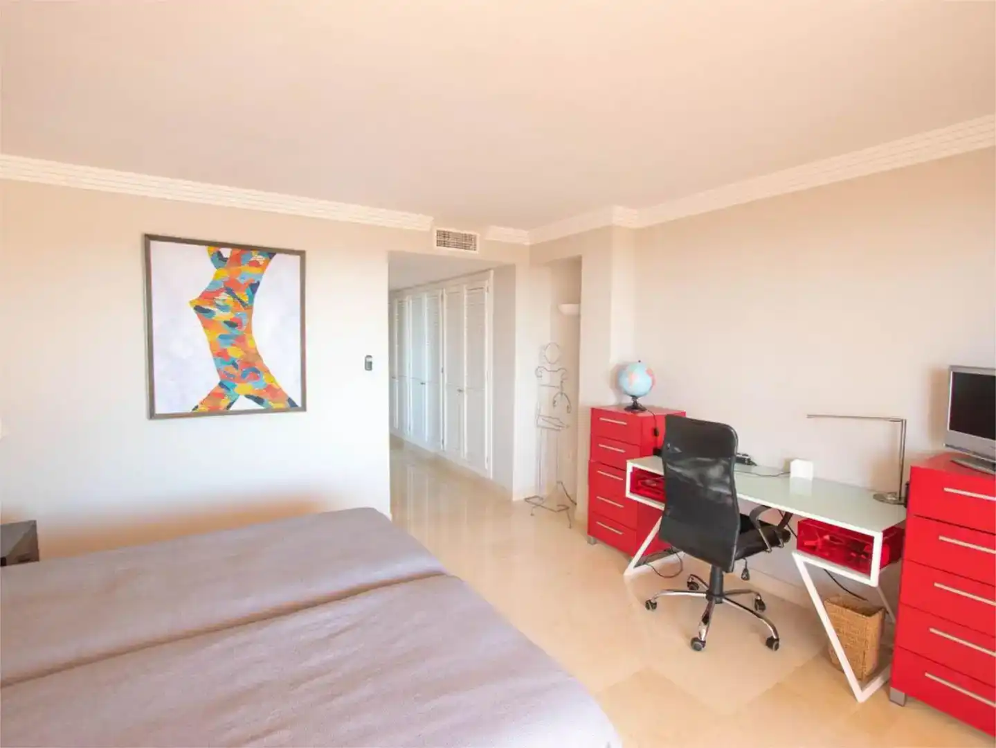 Habitación de Ático en venta en Marbella con Aire acondicionado, Jardín privado y Parquet