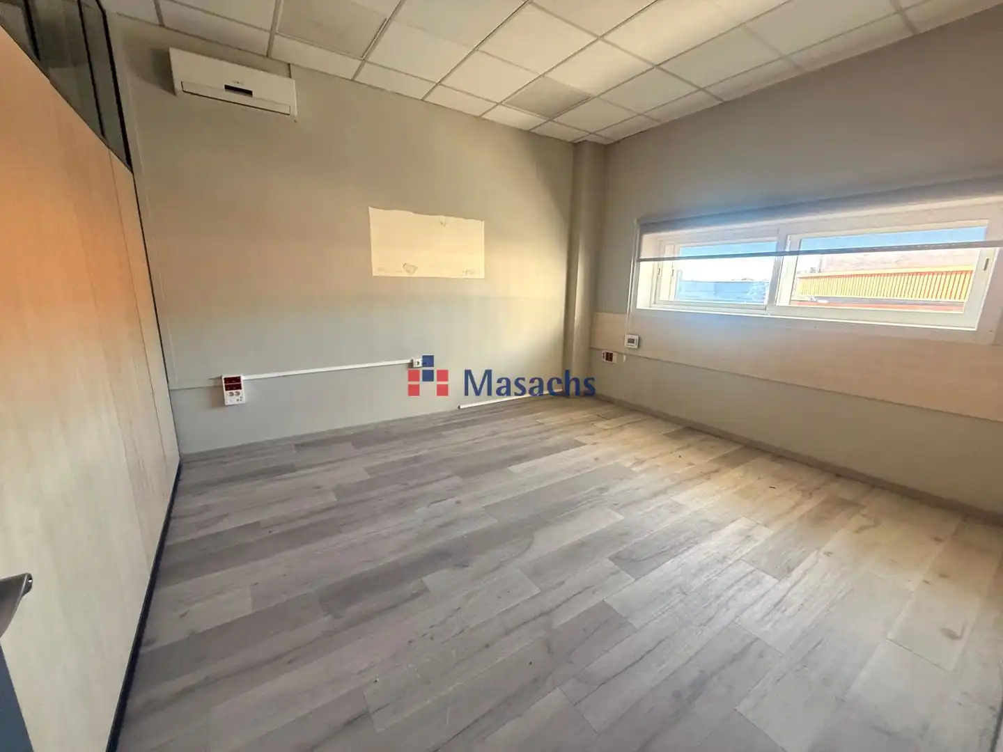 Oficina de alquiler en Terrassa con Aire acondicionado