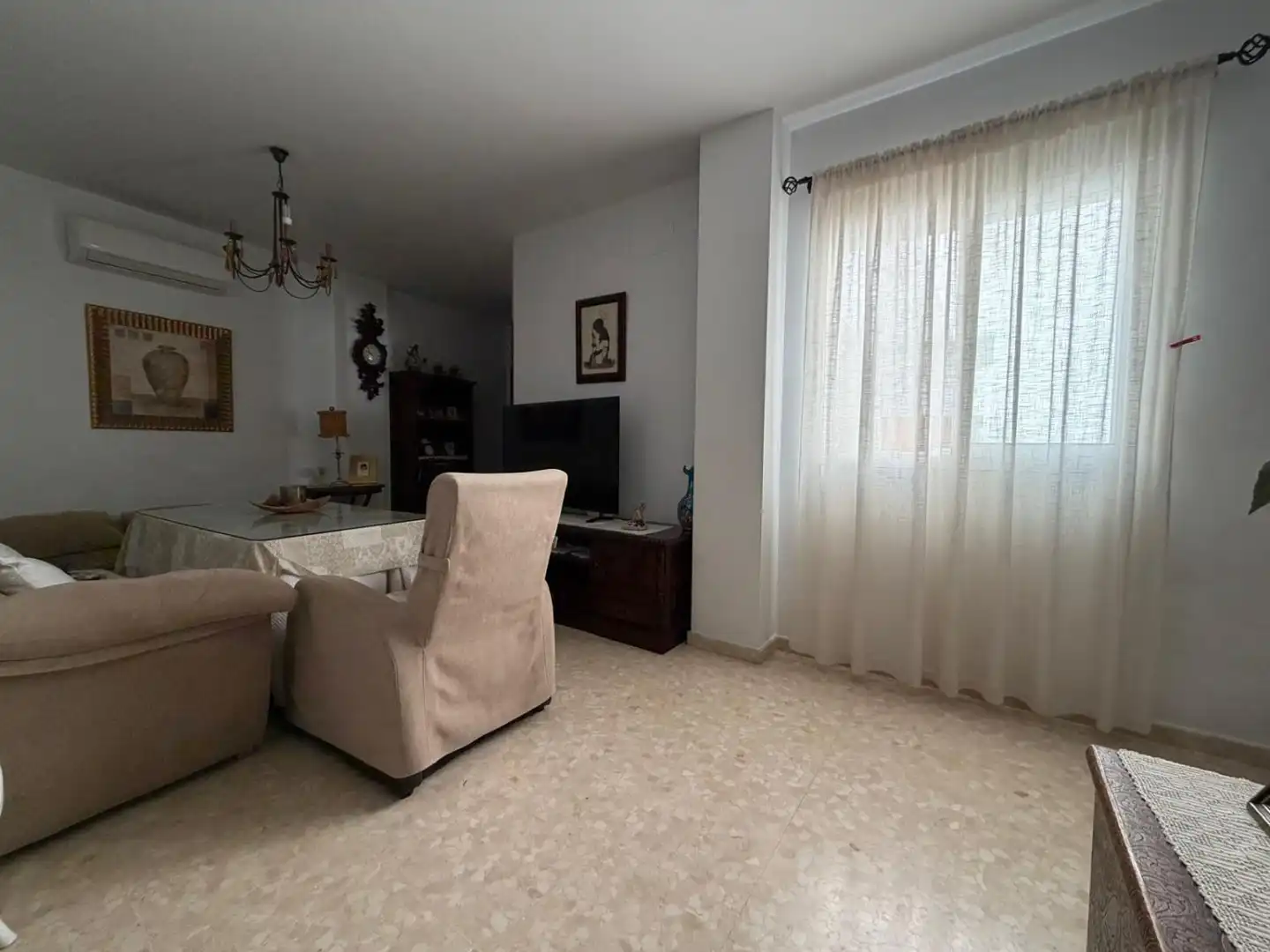 Sala d'estar de Pis en venda en Los Palacios y Villafranca
