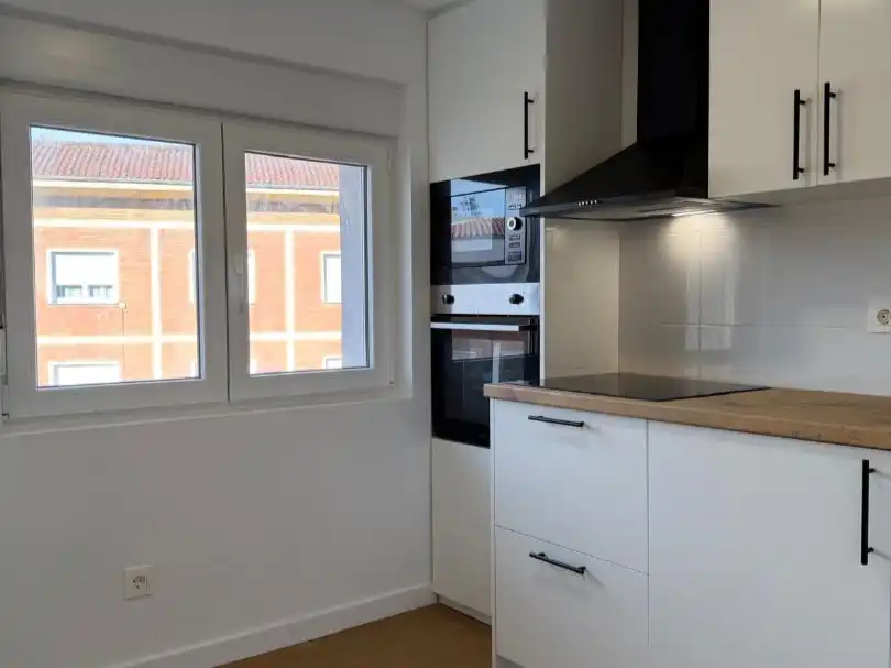 Appartamento in vendita a Calle de la Amistad 20A, imagen 3