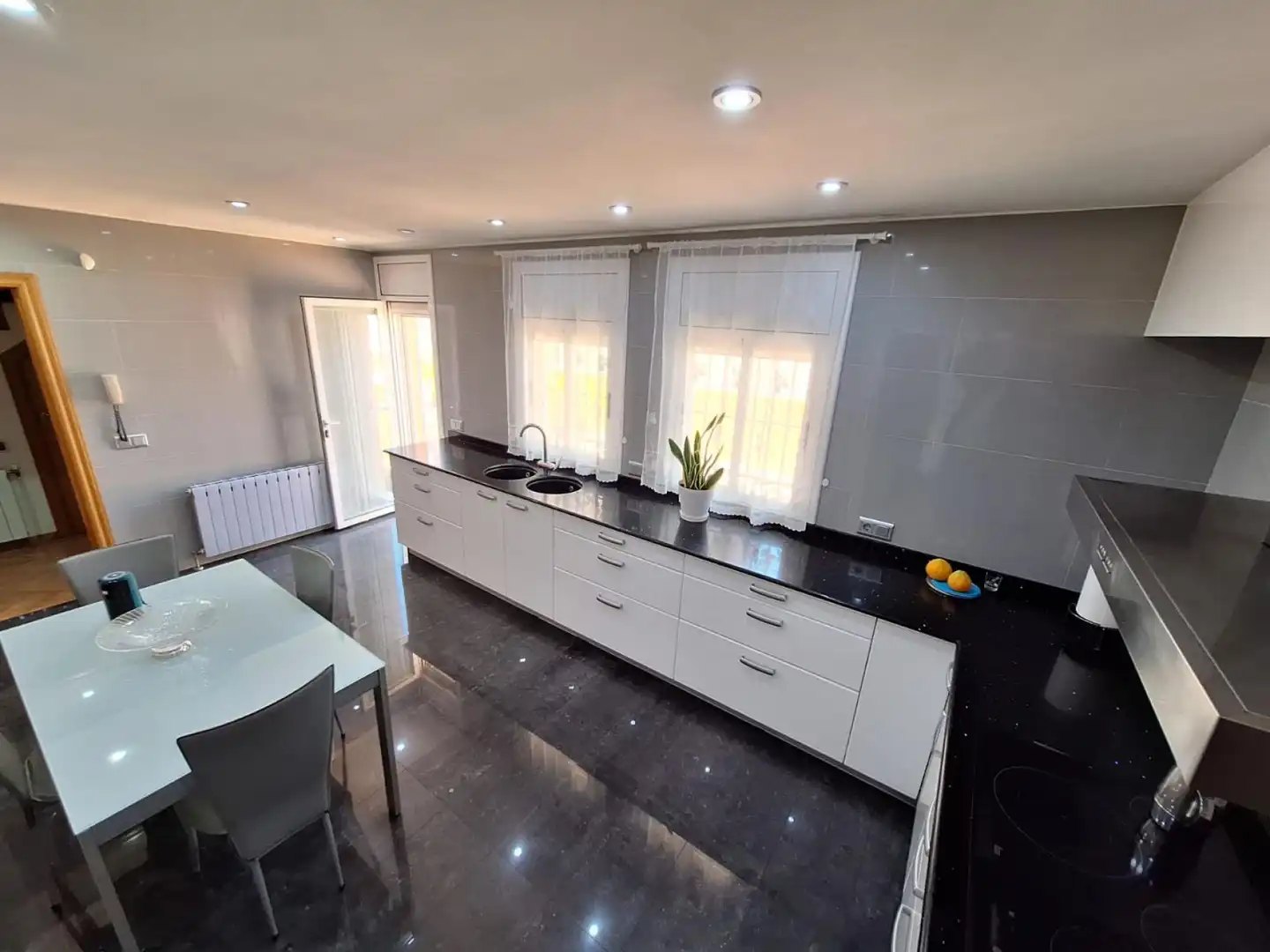 Kitchen of Houses for sale in El Vendrell  with Heating and Swimming Pool