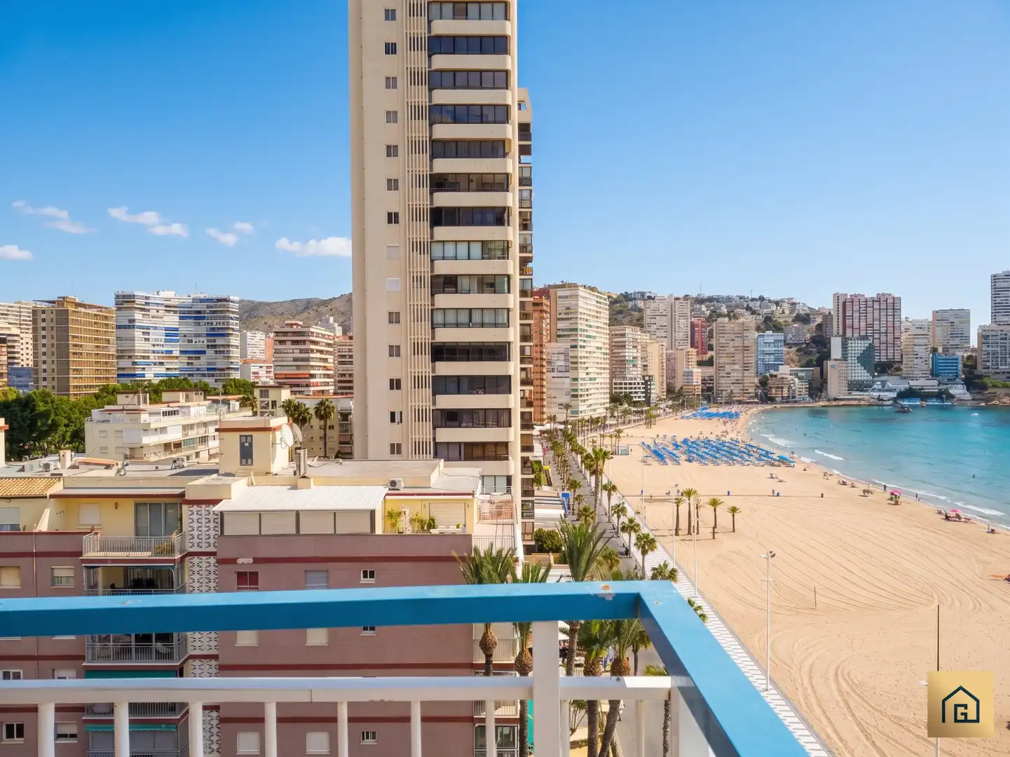 Dormitori de Pis en venda en Benidorm amb Terrassa, Moblat i Alarma