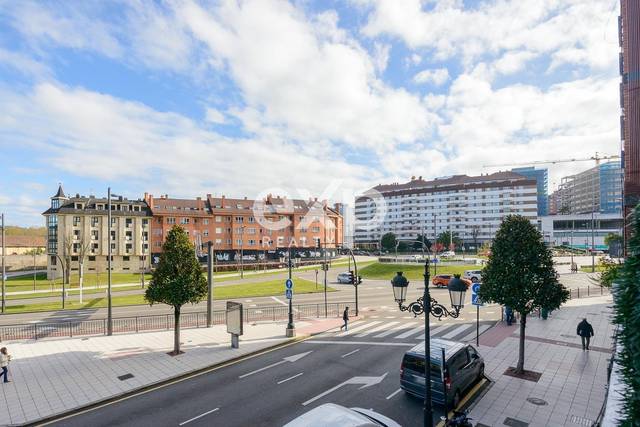 Piso en Venta en  FRANCISCO RODRIGUEZ GARCI, 3 en Milán - Pumarín