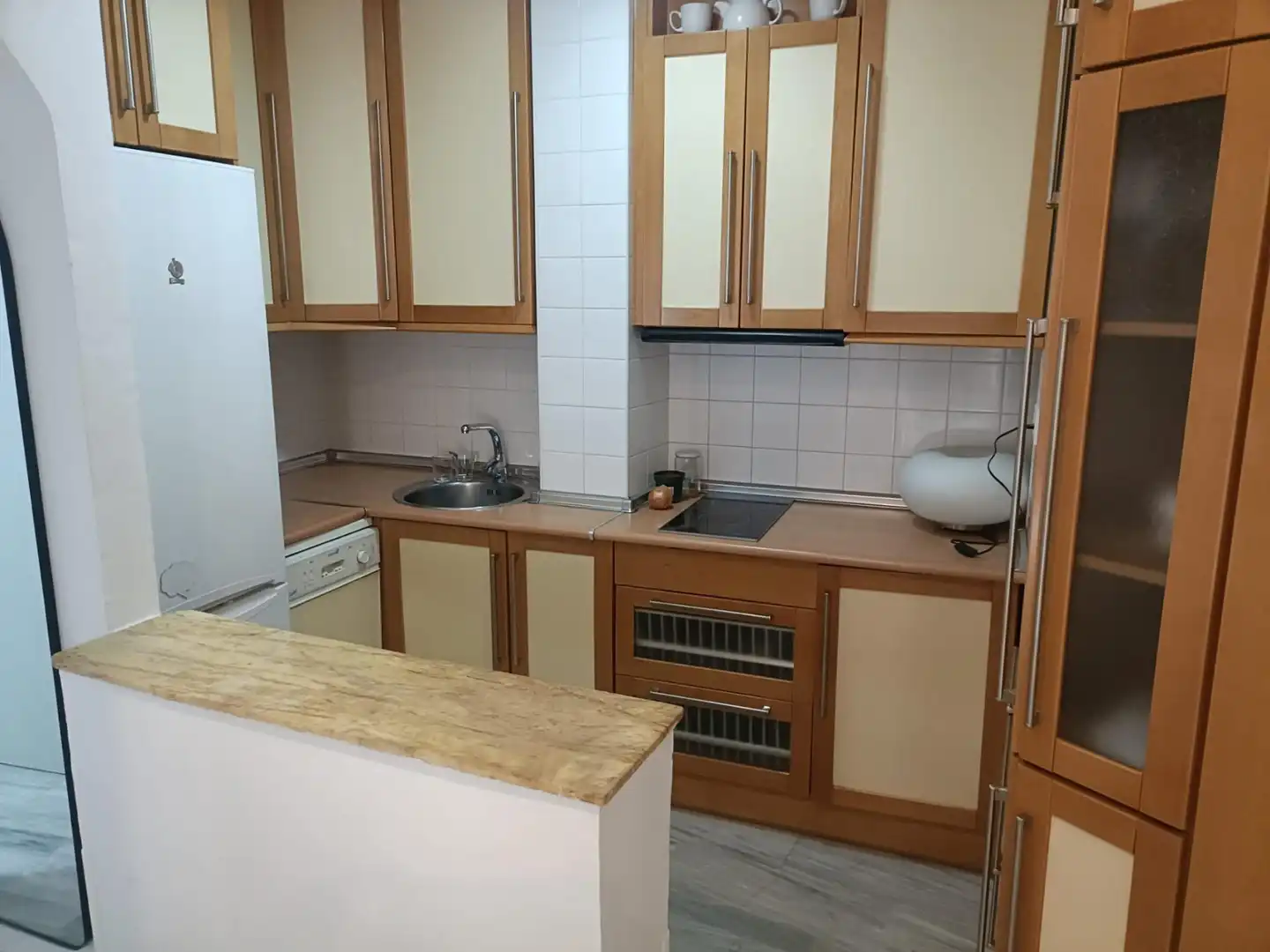 Cocina de Piso de alquiler en Granada con Calefacción y Amueblado