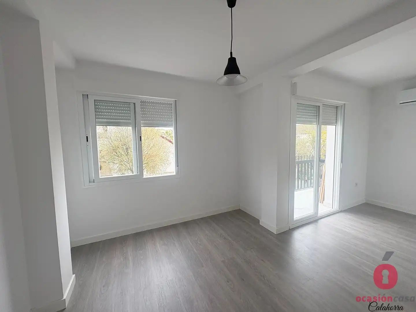 Bedroom of Flat for sale in  Córdoba Capital  with Air Conditioner, Parquet flooring and Terrace