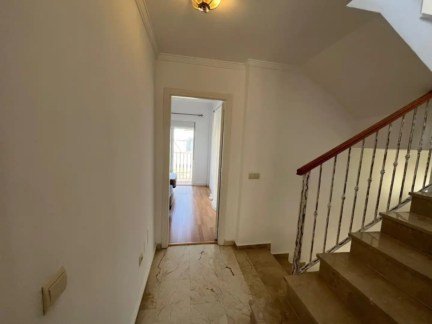 Casa adosada en venta en Estepona con Terraza y Piscina comunitaria