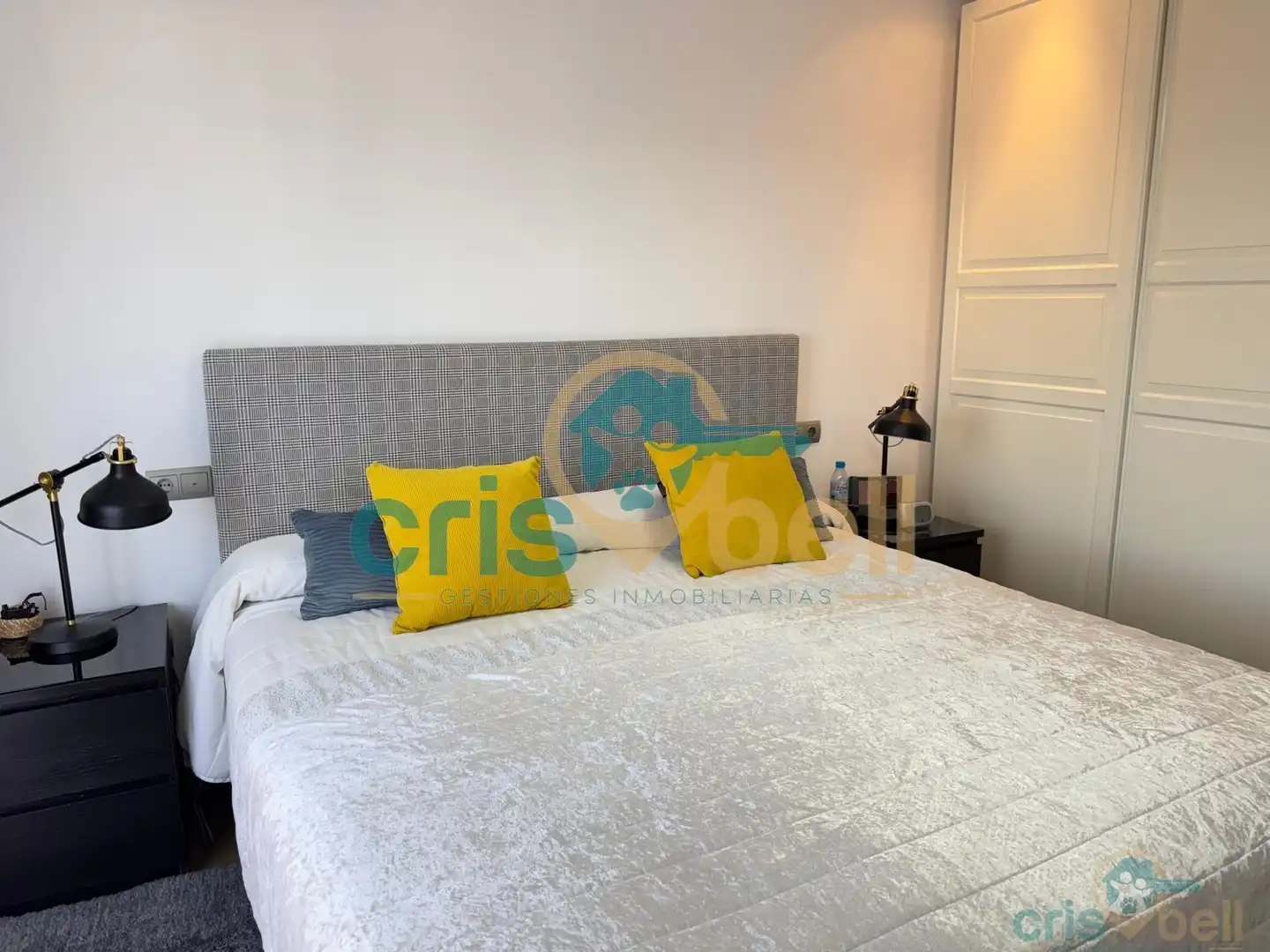 Habitación de Ático en venta en Lorca con Aire acondicionado, Terraza y Trastero