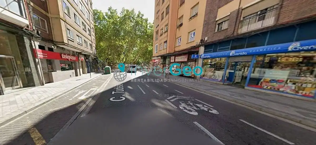 Vista exterior de Local en traspaso en Valladolid con Aire acondicionado, Calefacción y Terraza