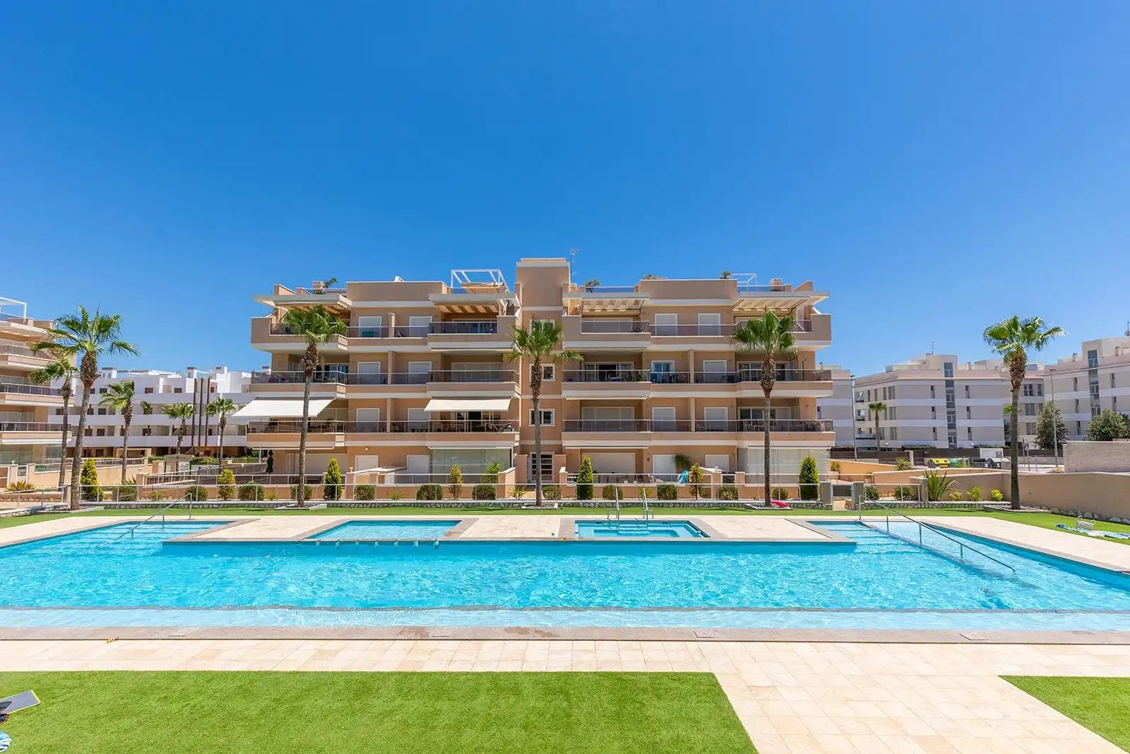 Apartment with terrace for sale in Calle CLAVO, imagen 31