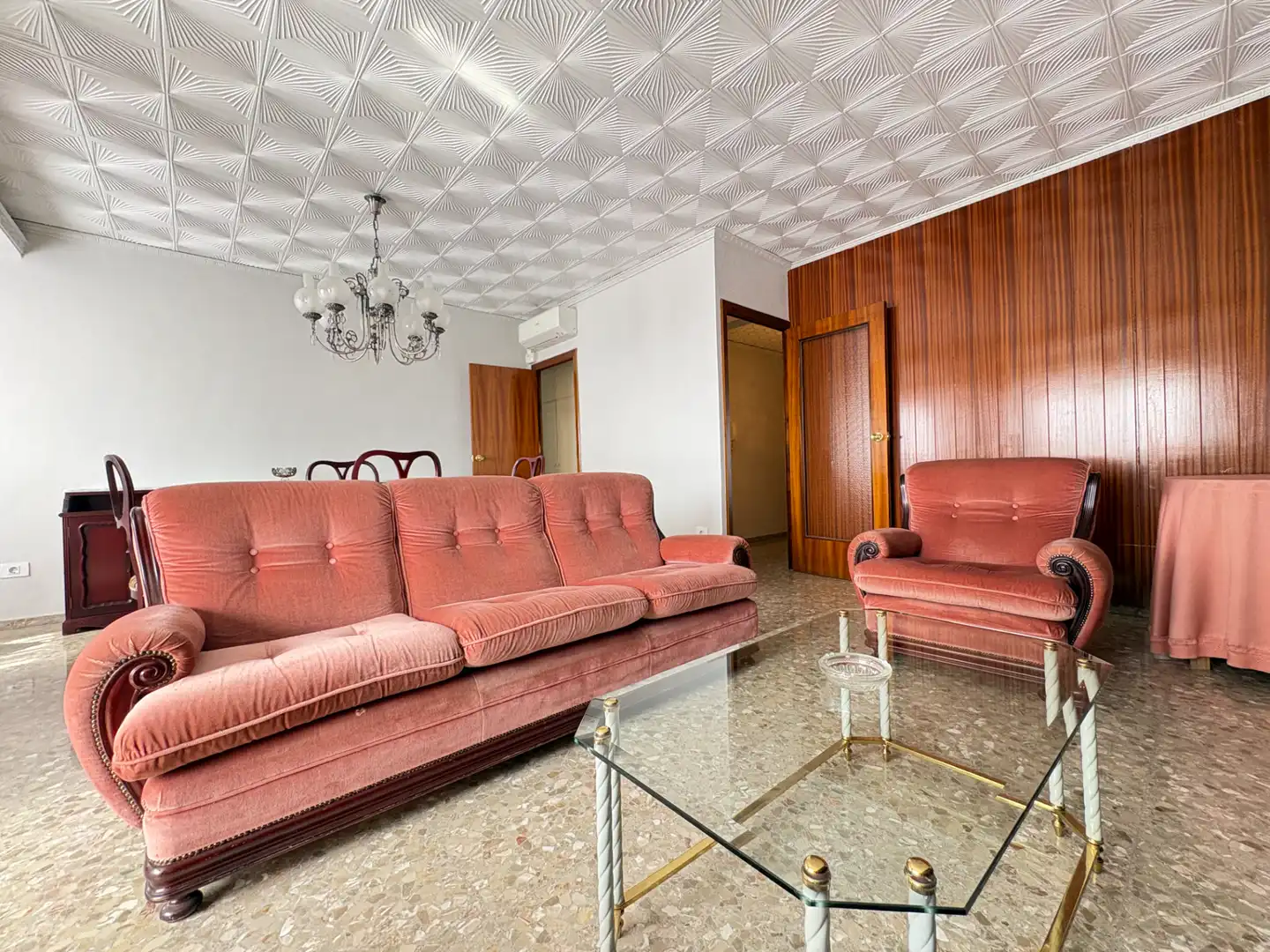 Sala d'estar de Pis de lloguer en Castellón de la Plana / Castelló de la Plana amb Aire condicionat, Moblat i Forn