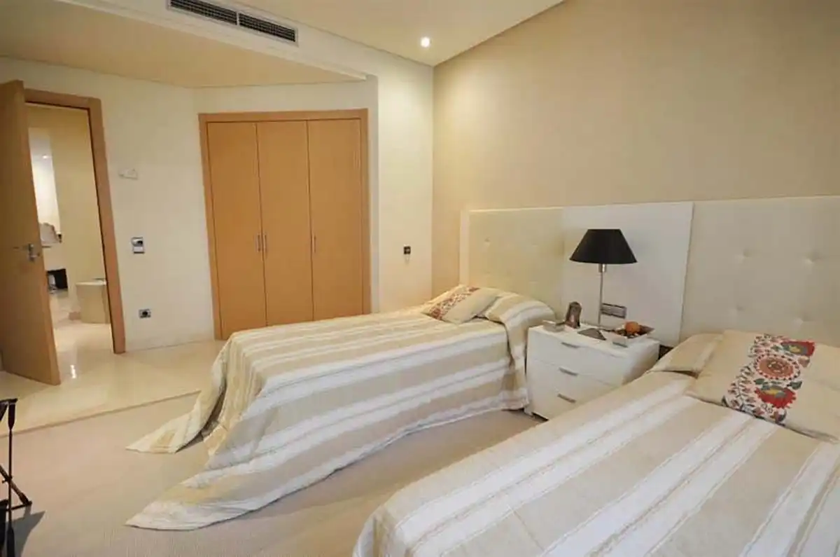 Apartamento con piscina en venta en Avenida Buchinger, imagen 7