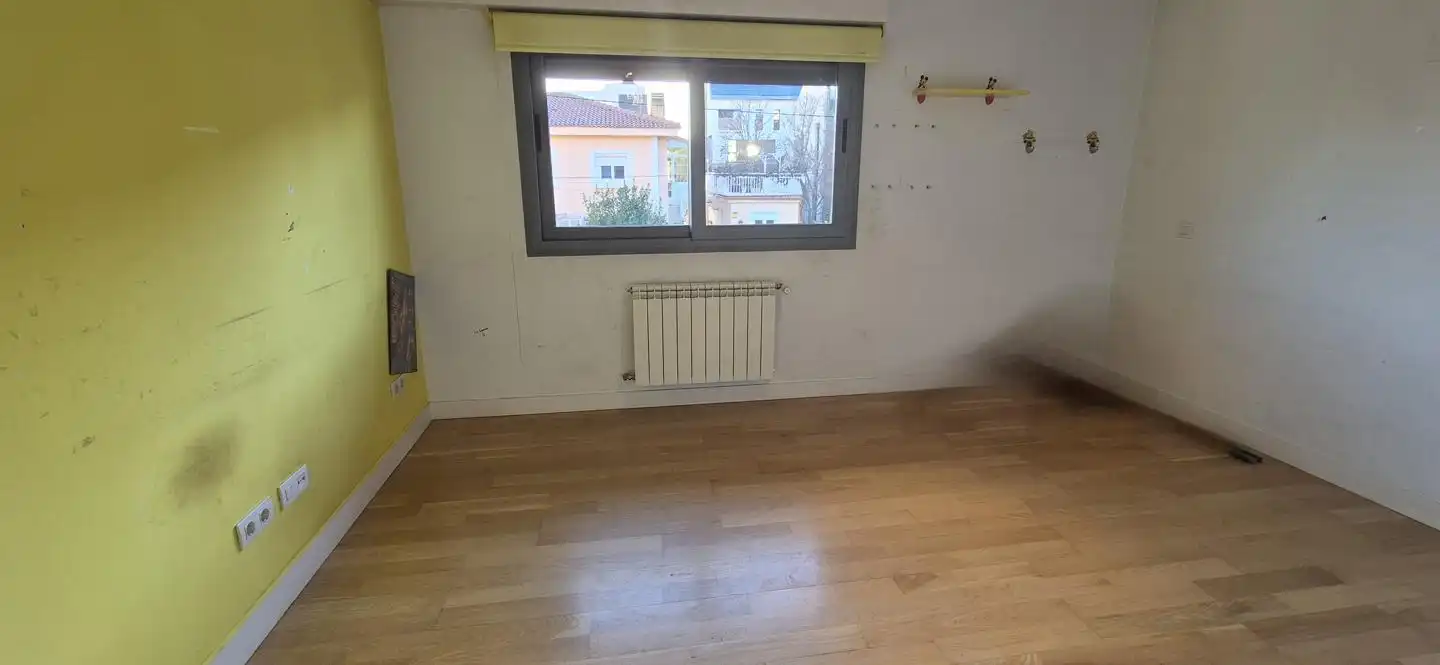 Bedroom of Detached homes for sale in Pozuelo de Alarcón  with Heating, Private garden and Terrace