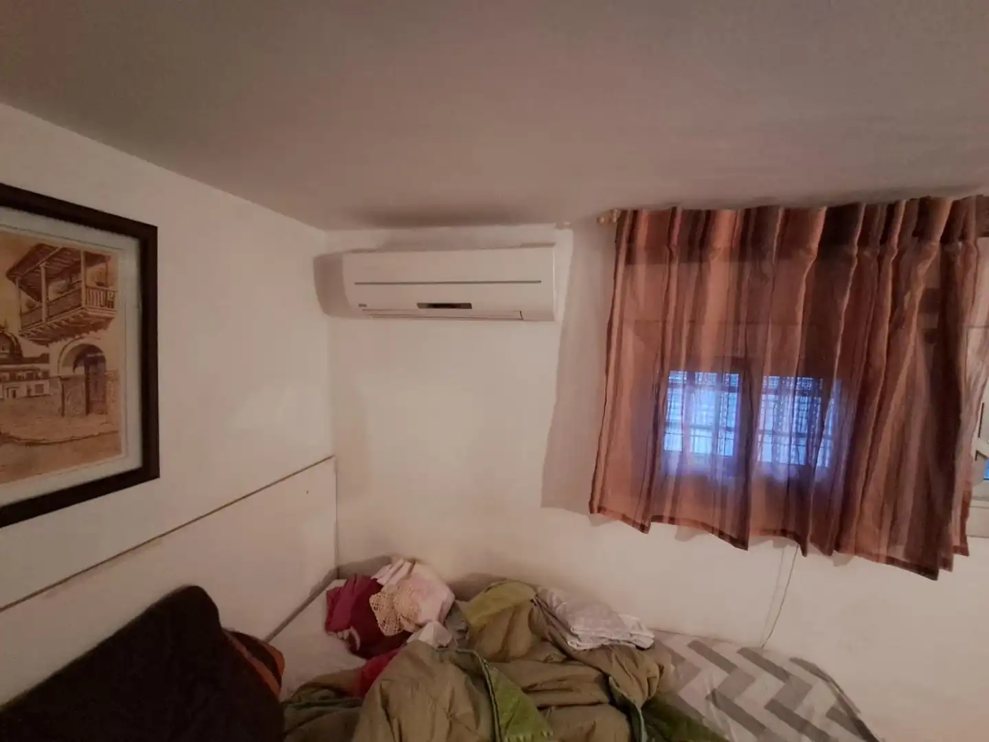 Bedroom of Commercial properties for rent in Sabadell