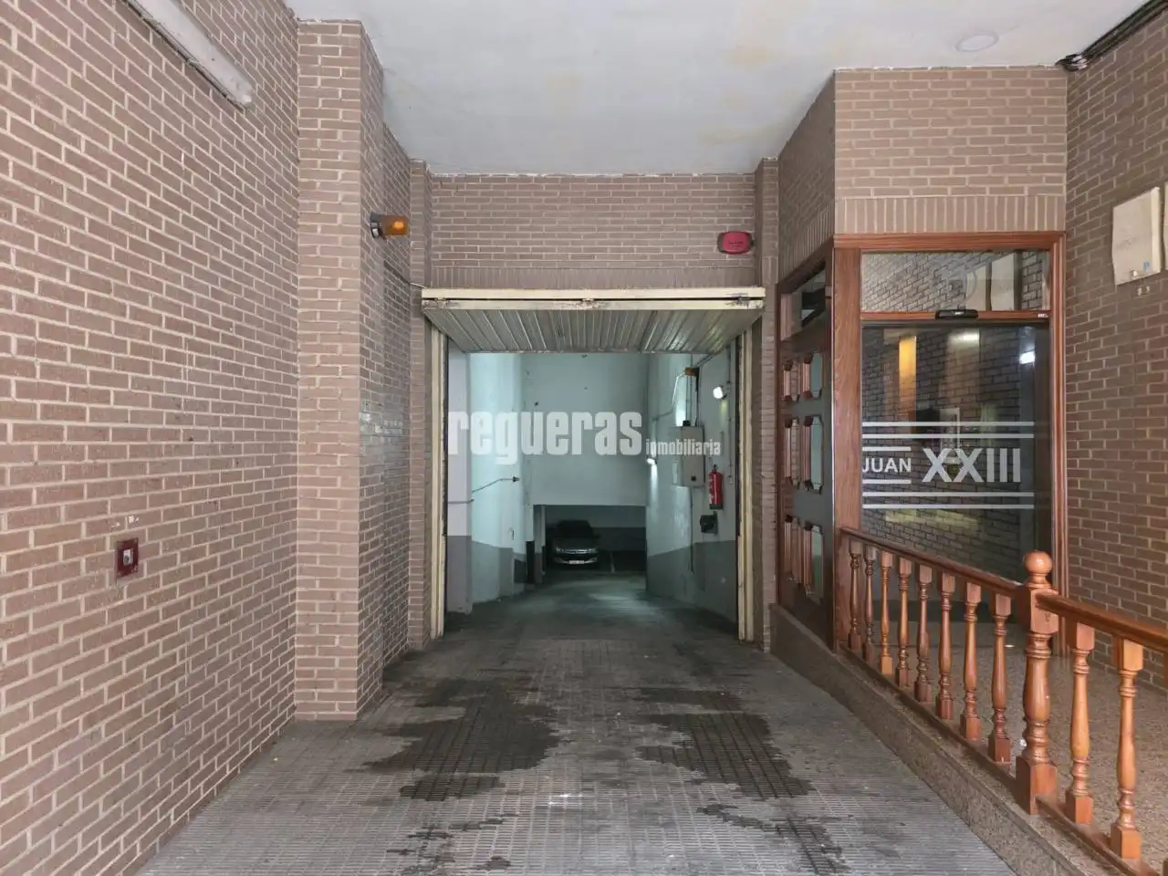 Parkplatz zur Miete in Calle Juan XXIII, imagen 3