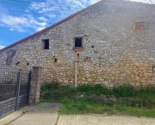 Vista exterior de Finca rústica en venda en Villaescusa (Cantabria)