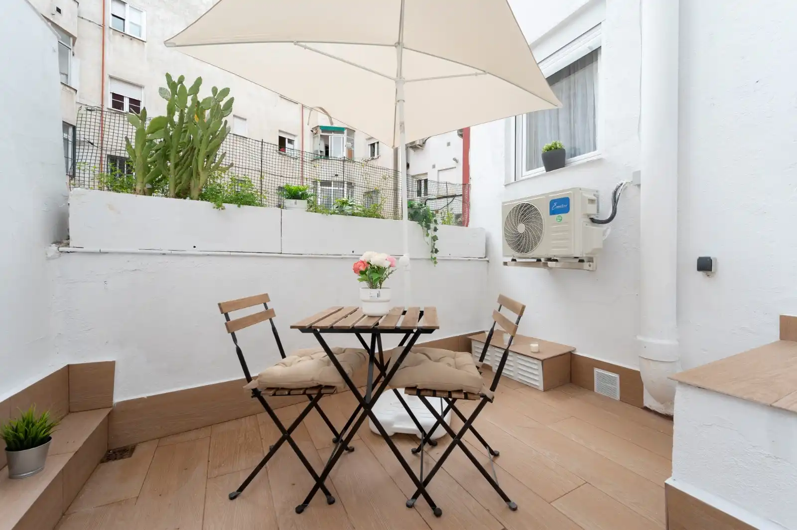 Terrasse von Wohnung zur Miete in Madrid mit Klimaanlage, Heizung und Parkett