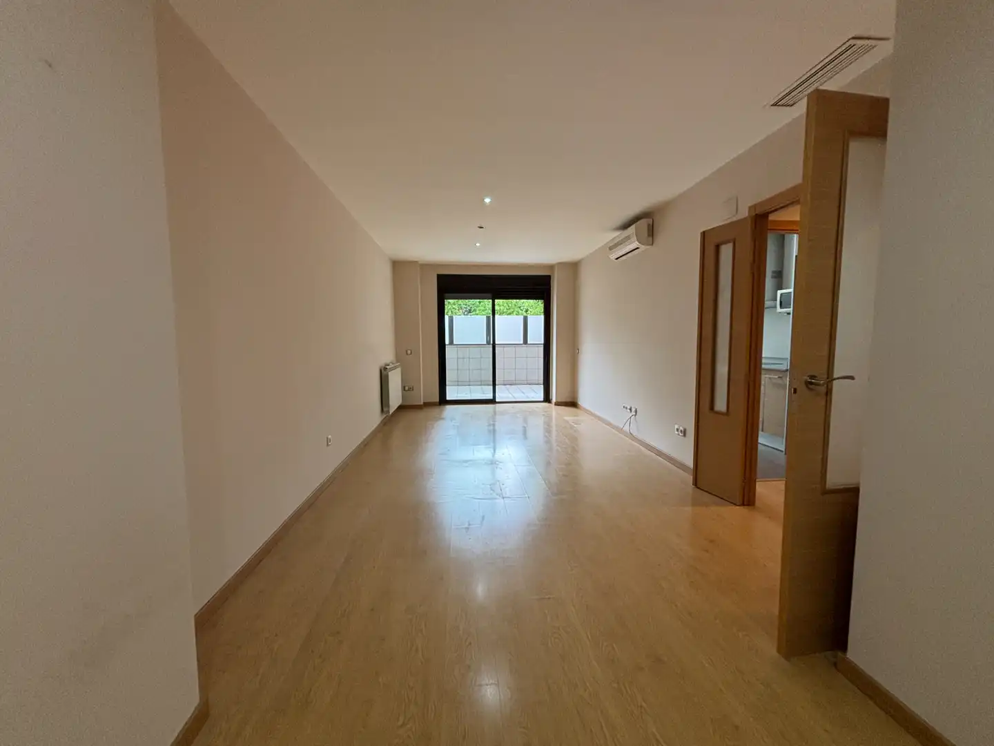Sala de estar de Piso en venta en Lleida con Aire acondicionado, Calefacción y Parquet