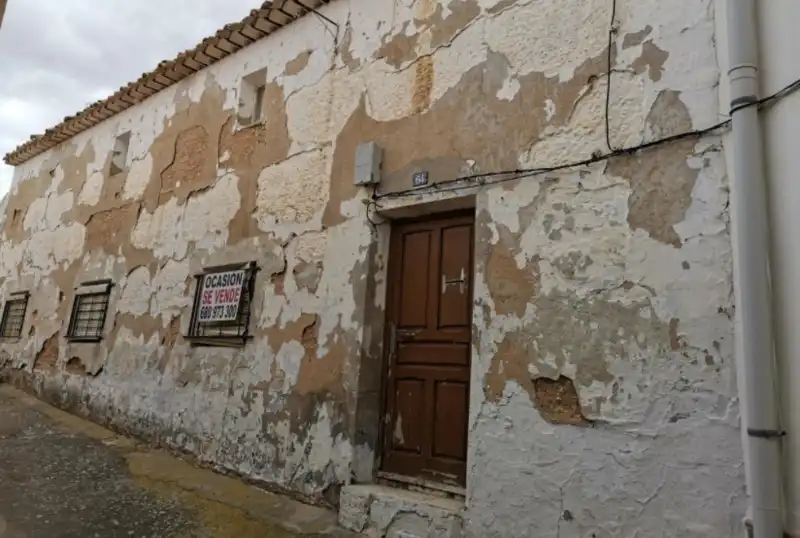 Adosado en venta en Pozorrubio