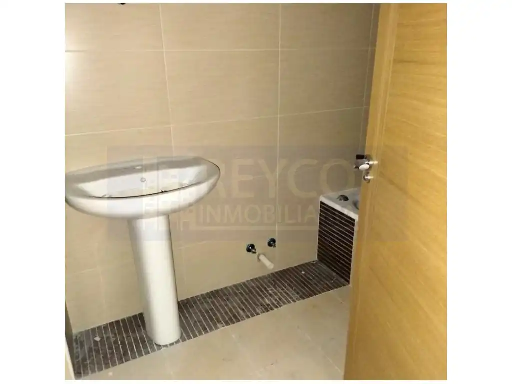 Bany de Edifici en venda en Arrúbal