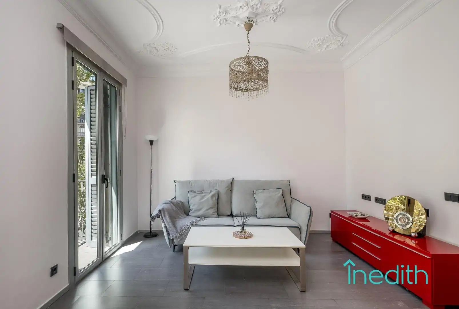 Sala de estar de Piso en venta en  Barcelona Capital con Aire acondicionado, Terraza y Amueblado