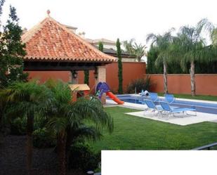 Piscina de Casa o xalet de lloguer en Bormujos amb Aire condicionat, Terrassa i Piscina