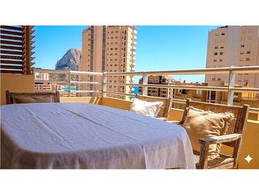 Appartement compact avec balcon à vendre à Playa Arenal - Bol