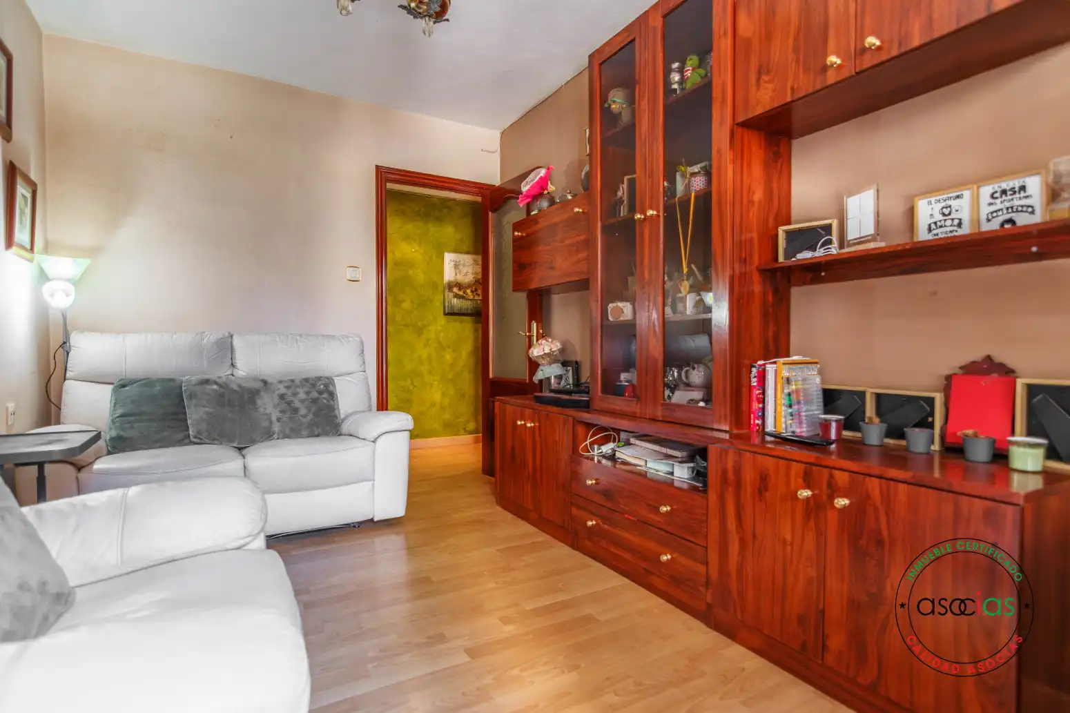 Sala d'estar de Pis en venda en Gijón  amb Calefacció, Terrassa i Traster