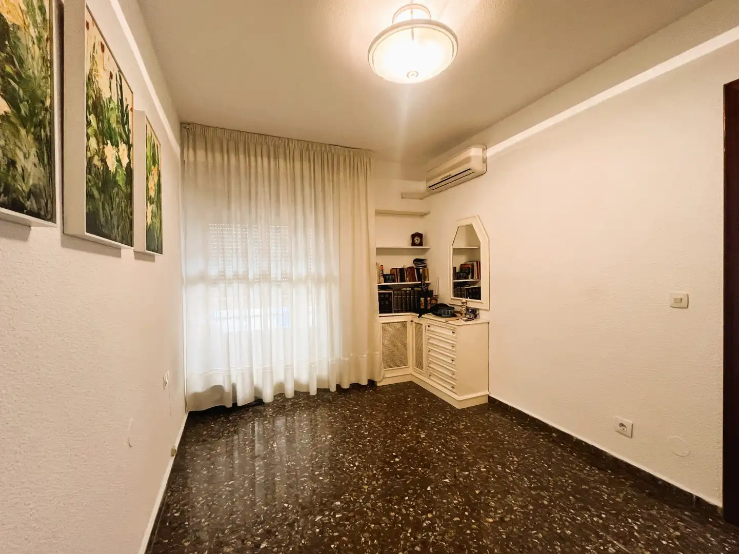 Sala de estar de Piso en venta en Jaén con Aire acondicionado, Calefacción y Balcón