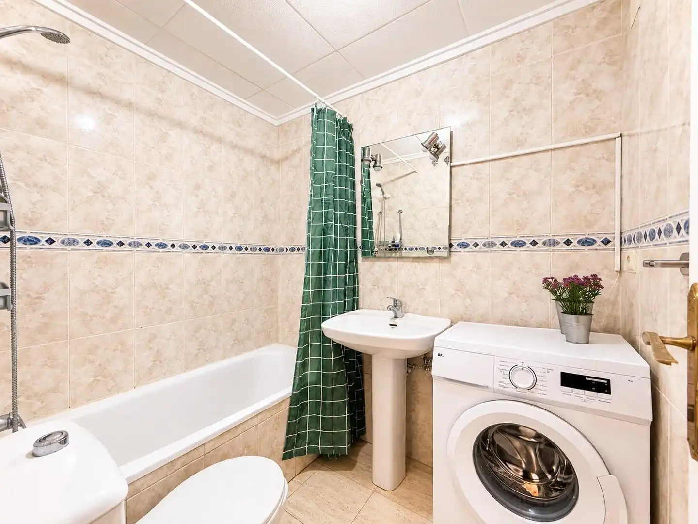 Apartamento con piscina en venta en Calle LOMA LA, imagen 3