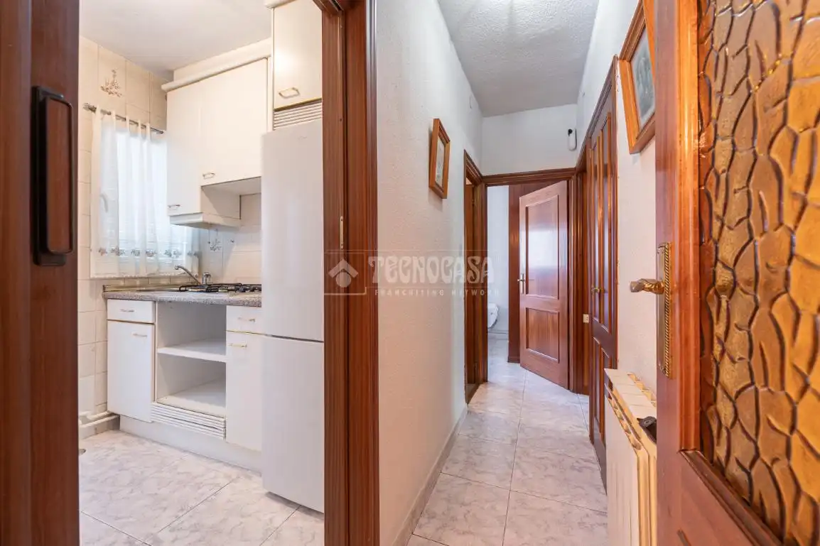 Cocina de Piso en venta en Madrid con Calefacción