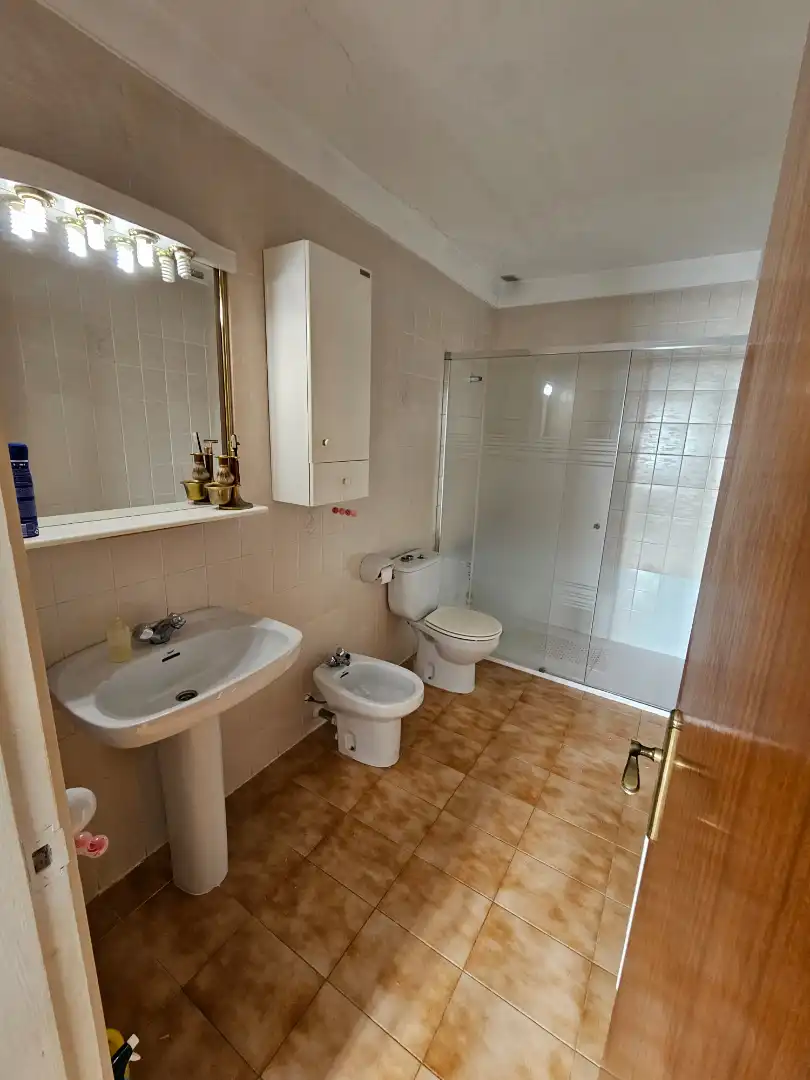 Bathroom of Detached homes for sale in Figueres  with Heating, Private garden and Terrace