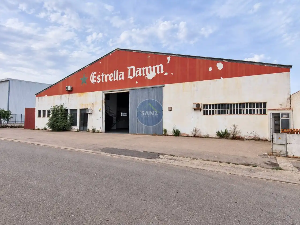Nau industrial de lloguer a Maó ciutat