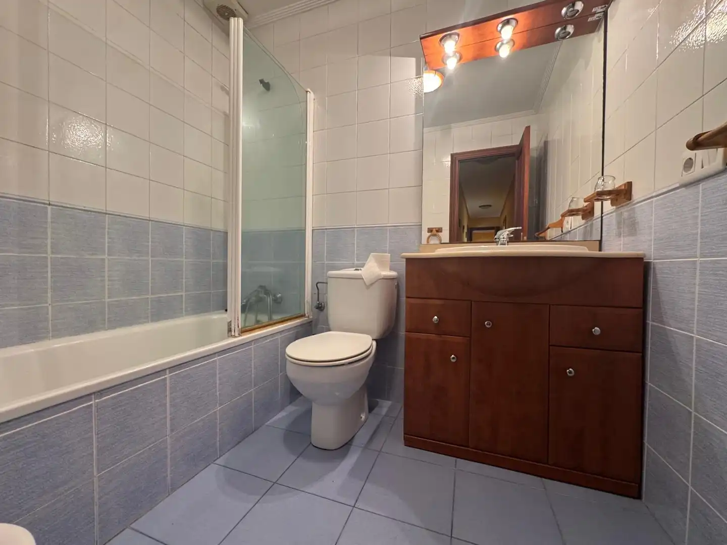 Bathroom of Flat for sale in Lizartza, Gipuzkoa