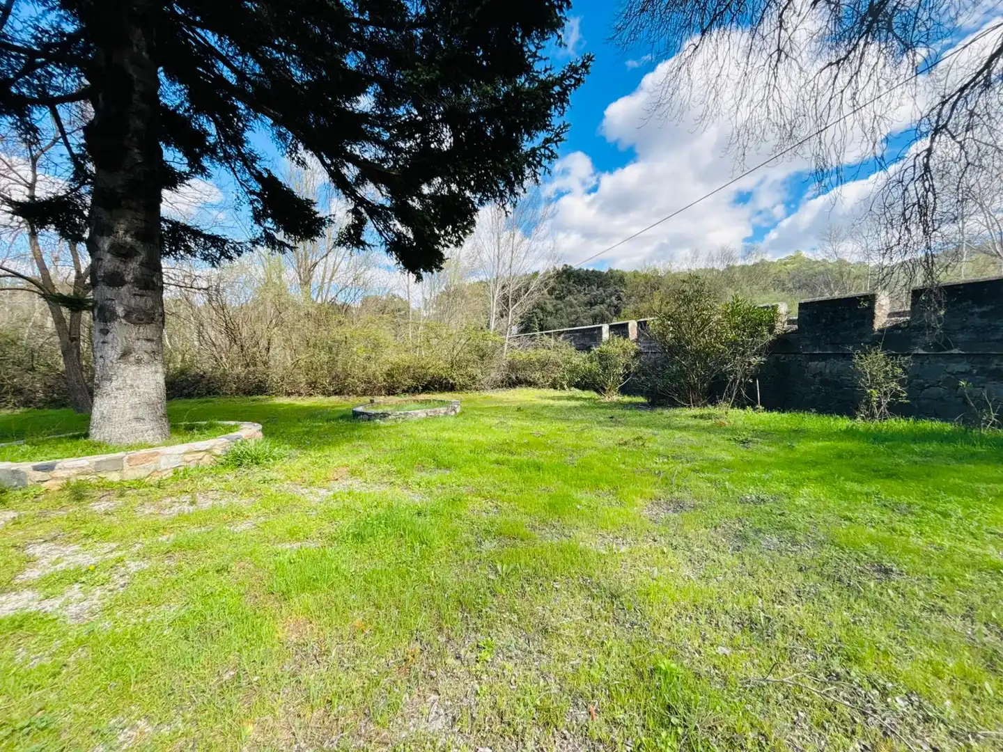 Finca rústica en venda en Cornudella de Montsant amb Aire condicionat, Jardí privat i Moblat