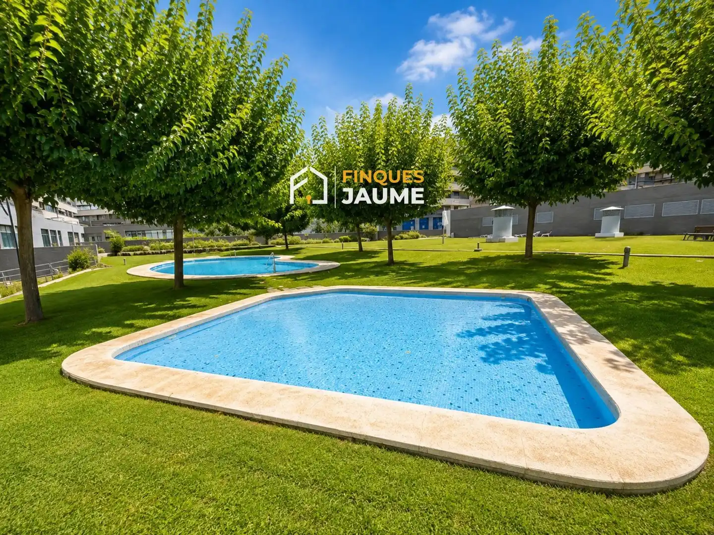 Piscina de Pis en venda en Lleida amb Aire condicionat, Calefacció i Terrassa