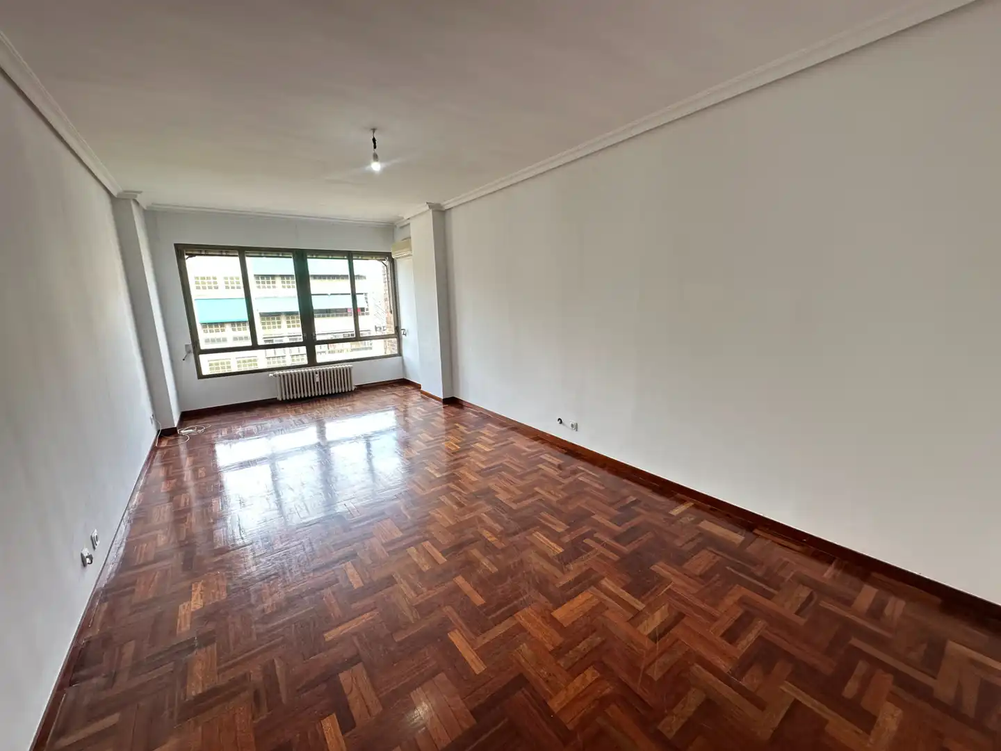 Wohnung mit Aufzug zum Verkauf in Calle General Vara de Rey, imagen 2