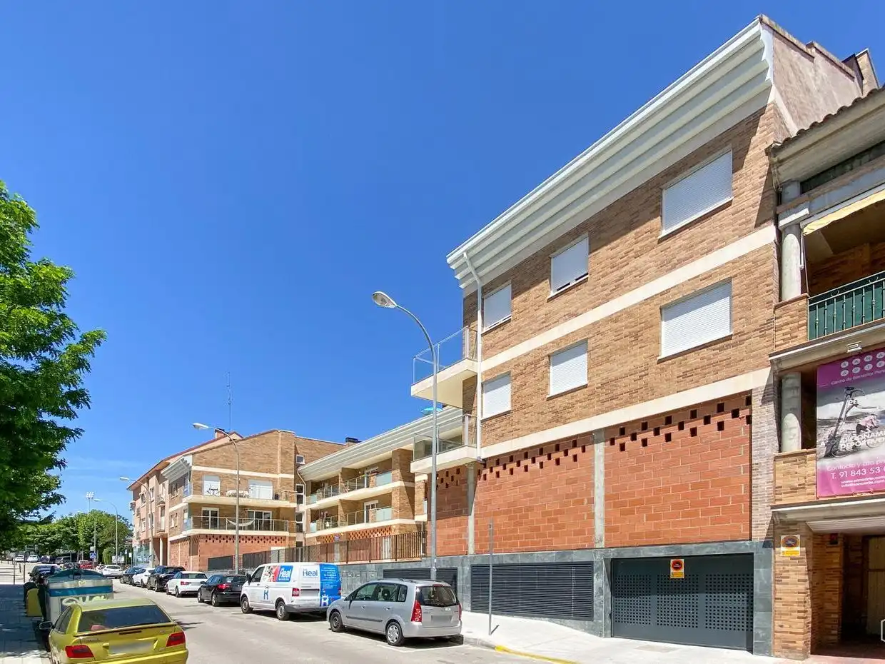 Local comercial de lloguer a Julian Berrendero 14, imagen 3