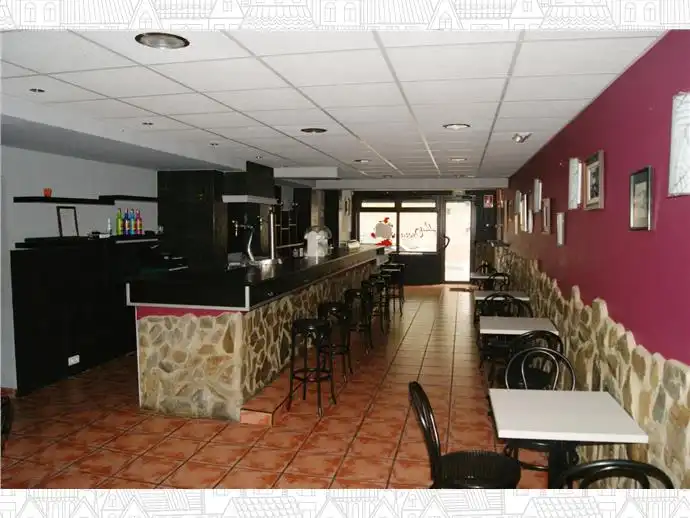 Local comercial en venta en El Carbayedo - El Quirinal, imagen 4