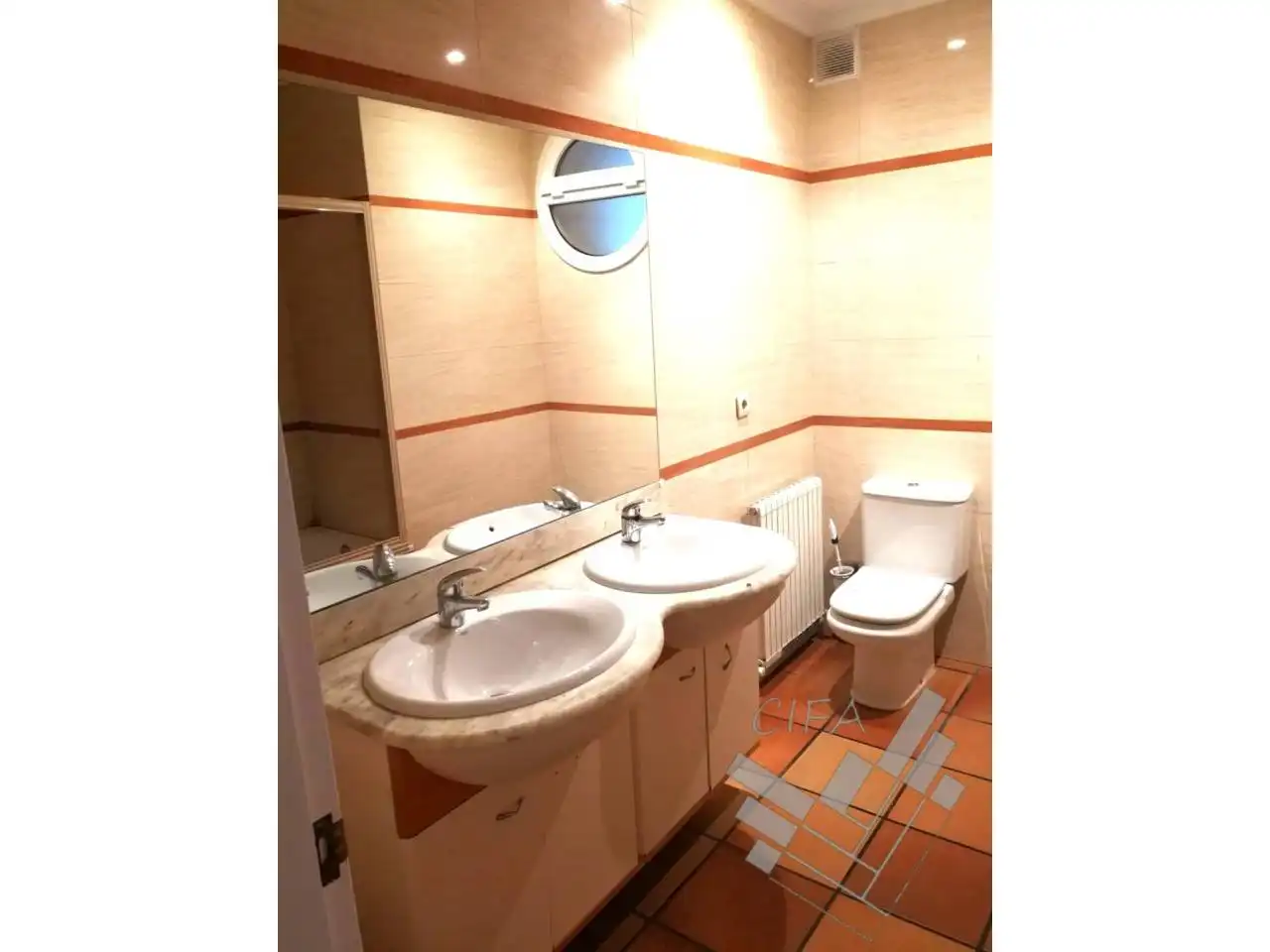 Casa adosada en venta en LAS MORERAS, Casco Urbano