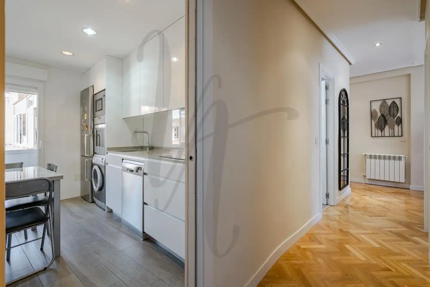 Küche von Wohnung zum Verkauf in Madrid mit Klimaanlage, Heizung und Parkett