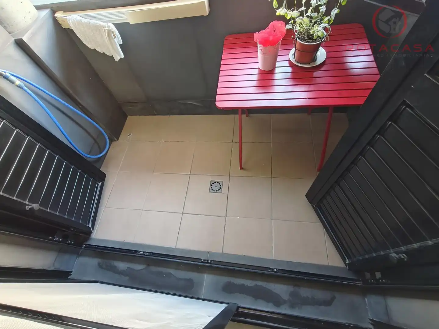 Balcony of Flat for sale in Zona Carrefour