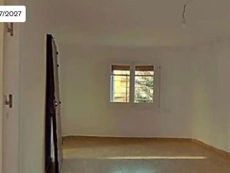 Flat for sale in Calle Numancia 1