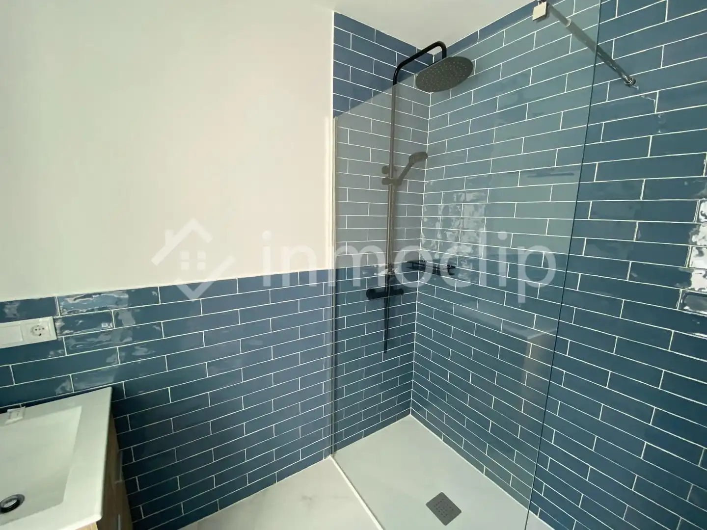Baño de Estudio de alquiler en Salamanca con Calefacción
