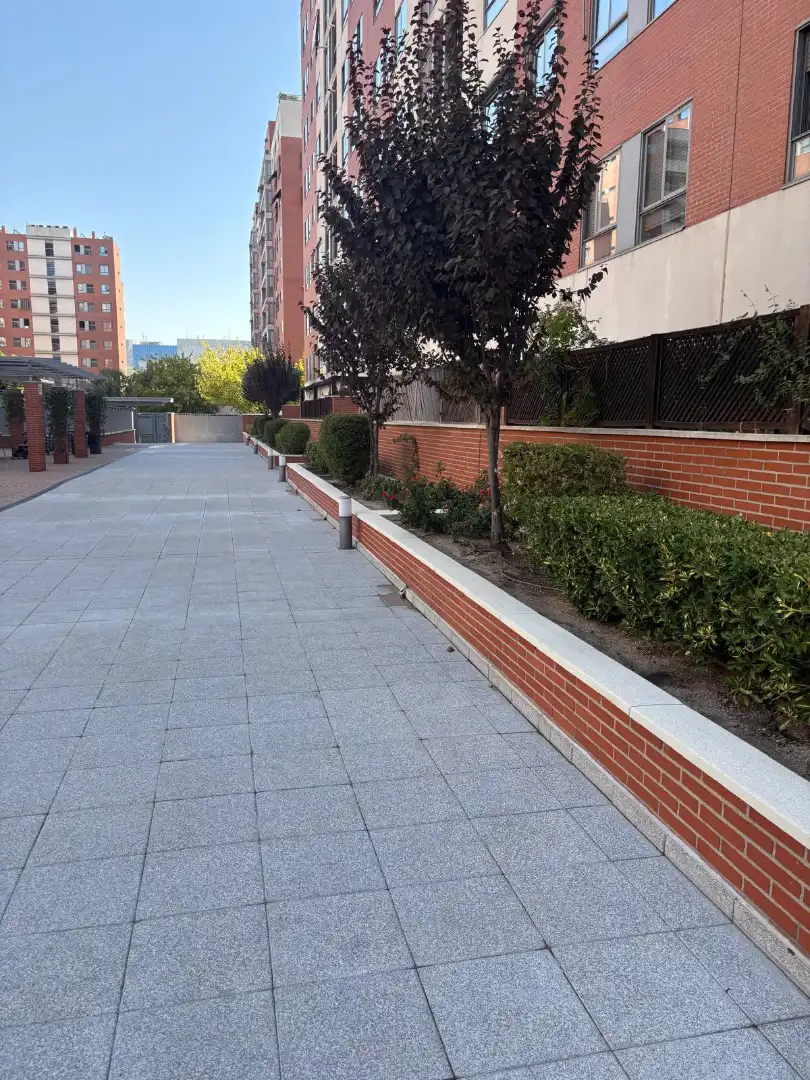Terrace of Flat for rent in Madrid  with Air Conditioner, Heating and Storage room