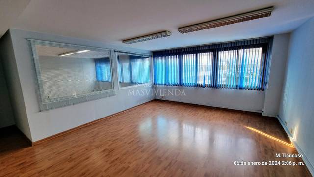 Oficina en Alquiler en Coruña en Plaza Industria