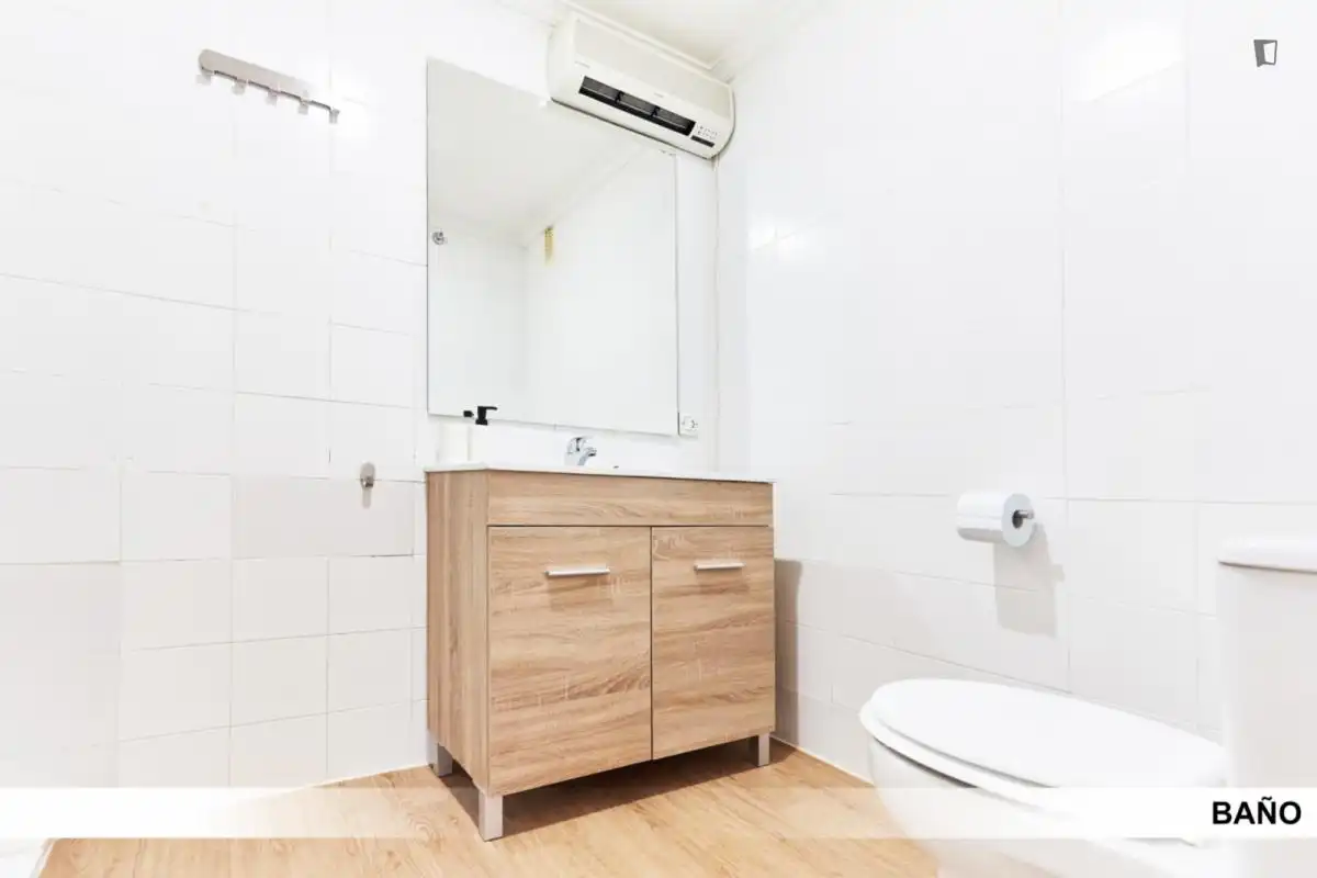 Habitació a Sevilla, Sevilla