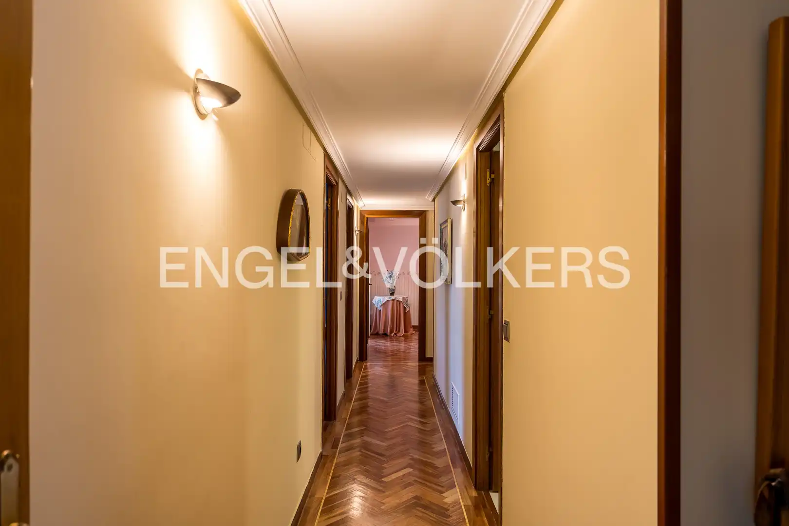 Flat for sale in Madrid  with Heating, Storage room and Furnished