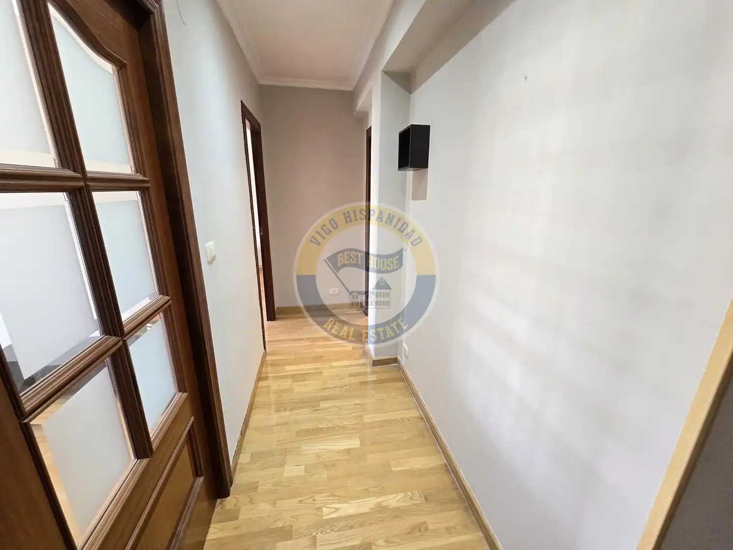 Piso de alquiler en Vigo  con Calefacción