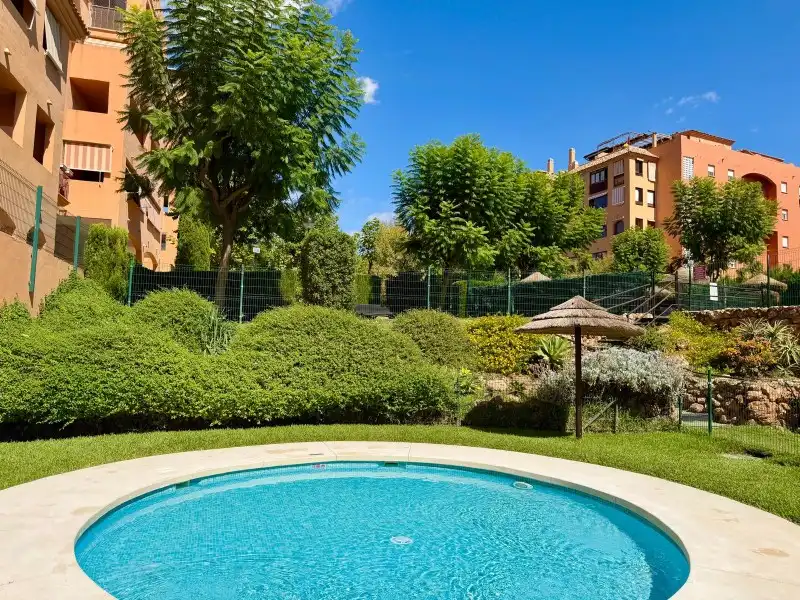 Jardí de Pis en venda en Torremolinos amb Aire condicionat, Terrassa i Traster