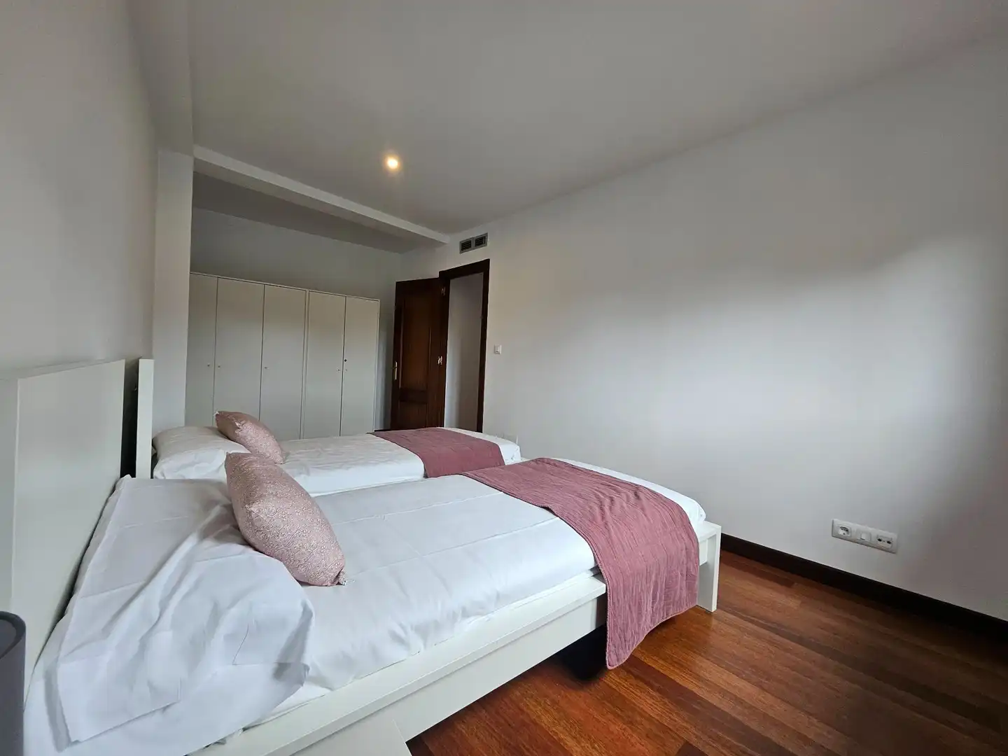 Habitación de Piso en venta en Alfoz de Lloredo con Aire acondicionado